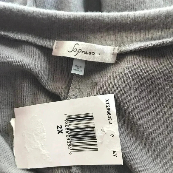 SOPRANO Plus Size Cozy Hacci Dolman Top Gray NWT 2X - Picture 8 of 9